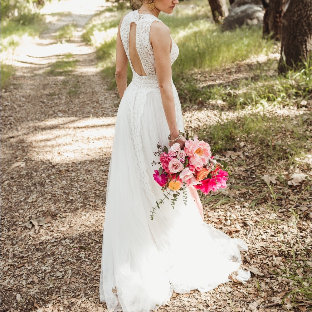 Couturna Trelle Ivory/Light Blush Wedding Dress